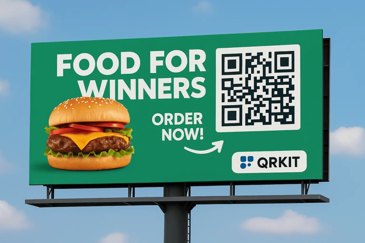 E-commerce QR code example showing online shopping integration